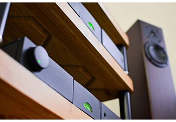 Naim Nait 5Si Integrated Amplifier + Naim ND5 XS2 Streamer Package