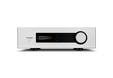 Quad Platina Integrated Amplifier - Silver with Digital VU meter