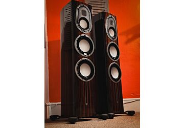 Monitor Audio Platinum 200 3G Floorstanding speakers Ex Display
