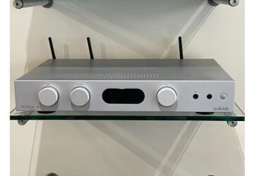 Audiolab 6000A Play Streaming Integrated Amplifier - Silver - Front