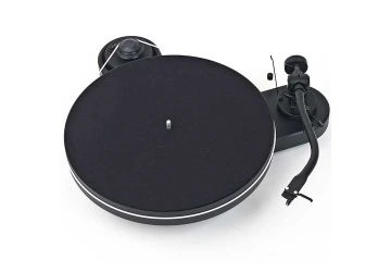 Project Genie 3 Turntable