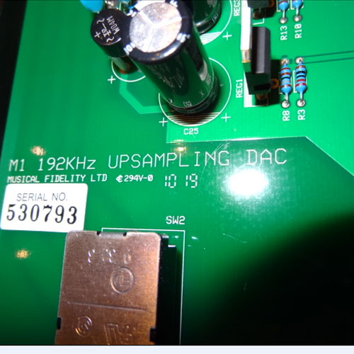Musical Fidelity M1 DAC power supply circuitry