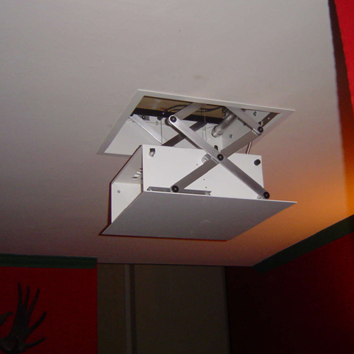 Projector lift