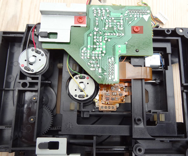 RF amplifier PCB removal